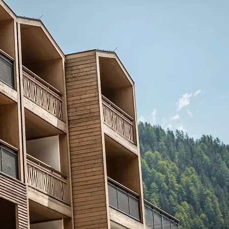 Falkensteiner & Falkensteinerhof Hotel 4*