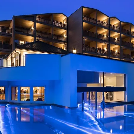 Falkensteiner Hotel&spa Falkensteinerhof 4* Vals